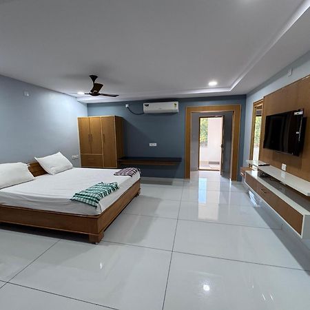 Yanam Resorts Екстериор снимка