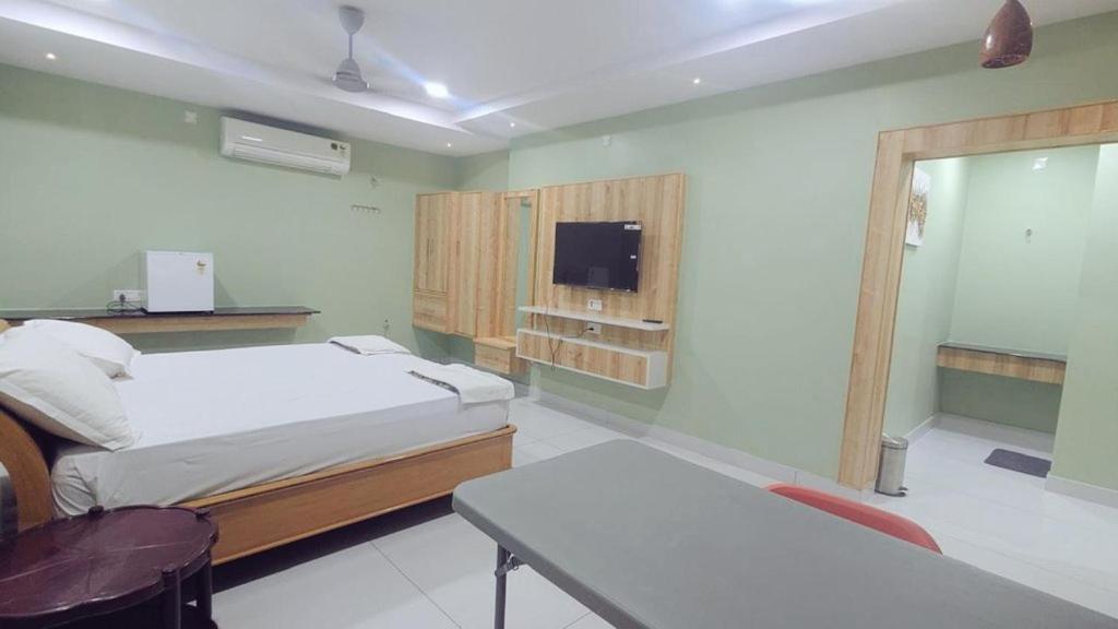 Yanam Resorts Екстериор снимка