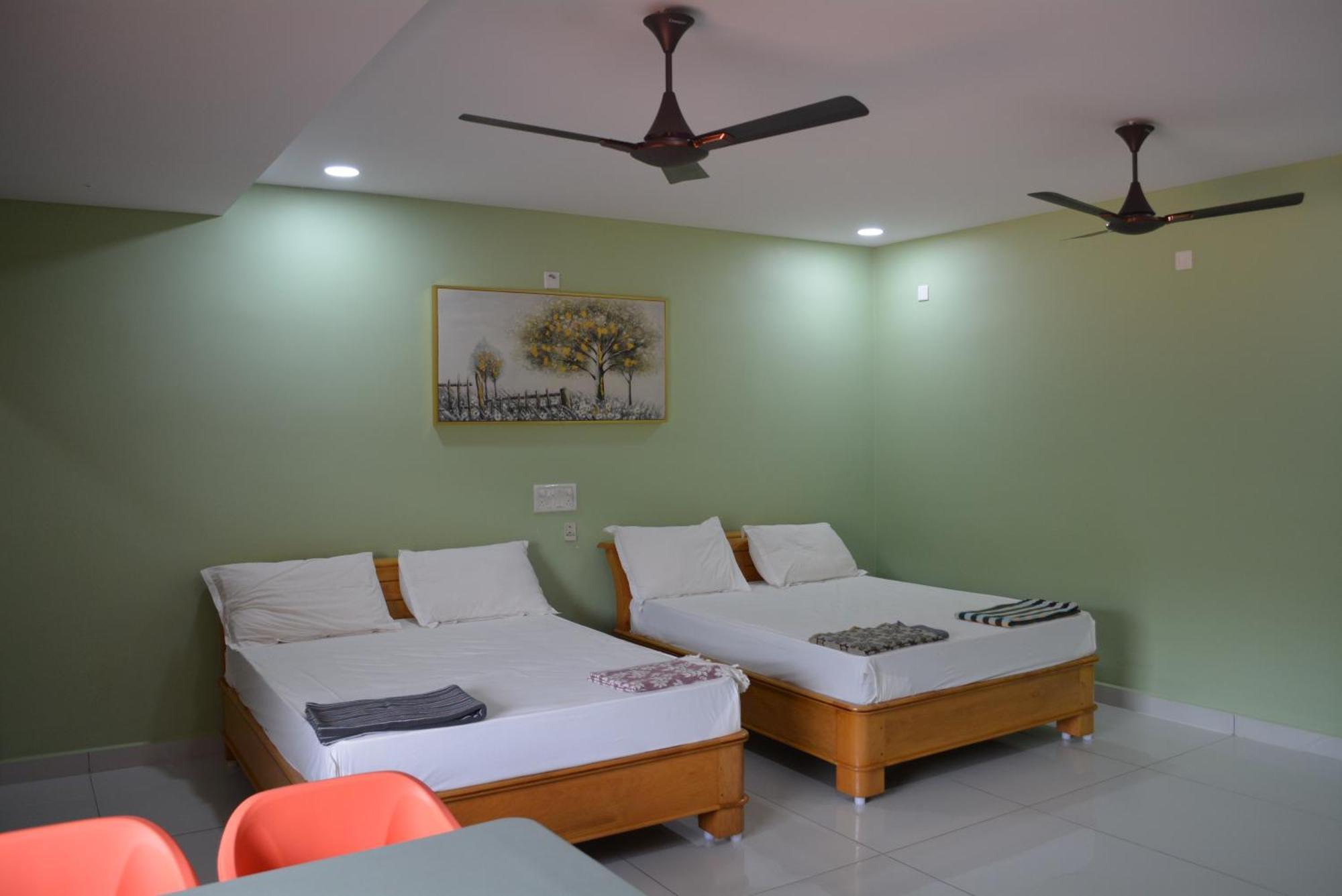 Yanam Resorts Екстериор снимка