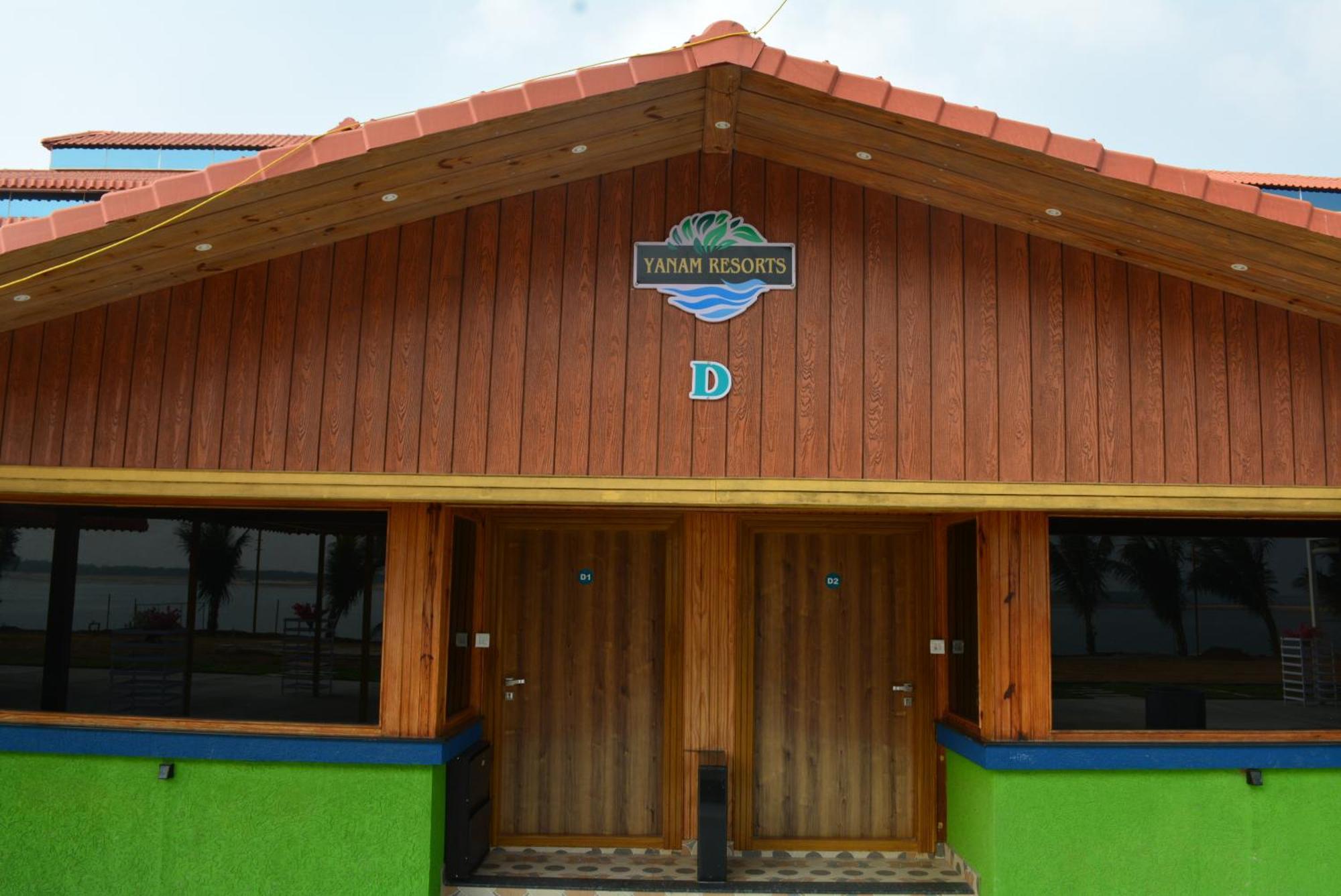 Yanam Resorts Екстериор снимка